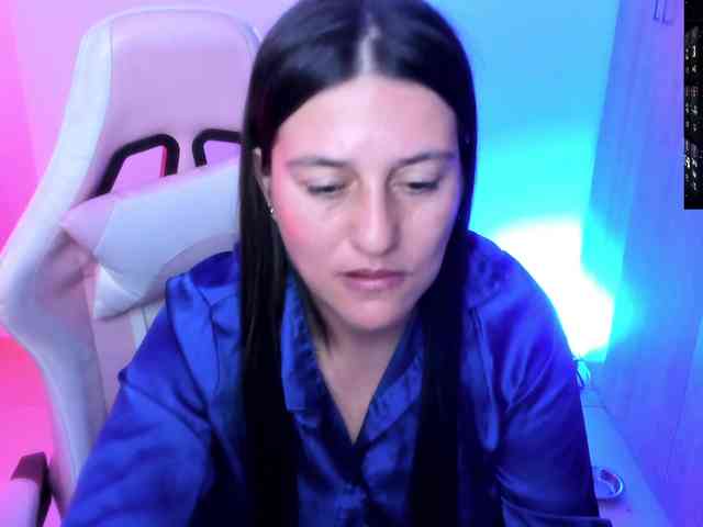 Saskyaajohnson webcam