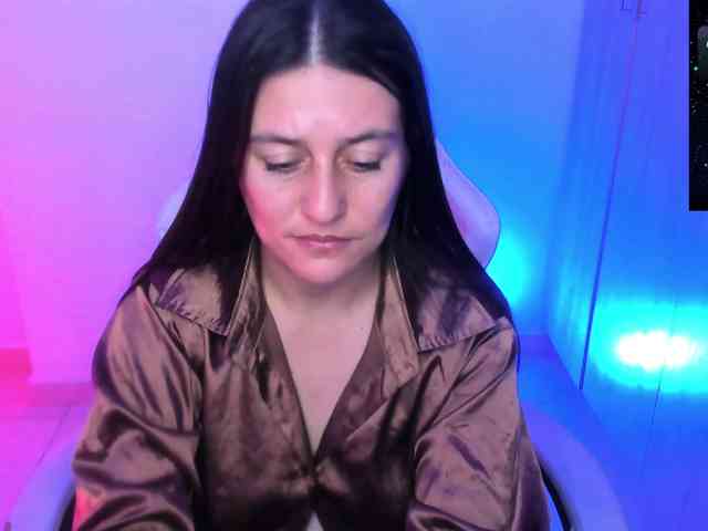 Saskyaajohnson webcam