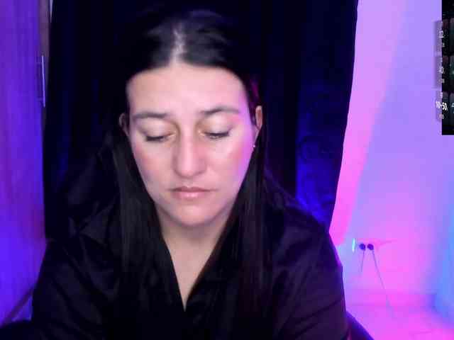 Saskyaajohnson webcam