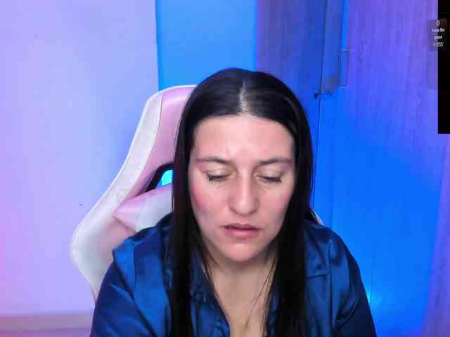 Saskyaajohnson webcam