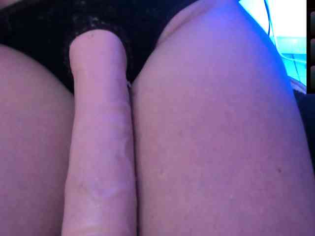 Saskyaajohnson webcam