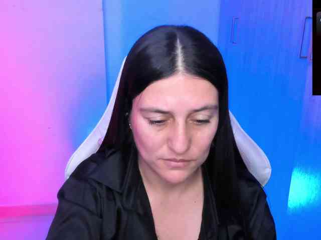 Saskyaajohnson webcam