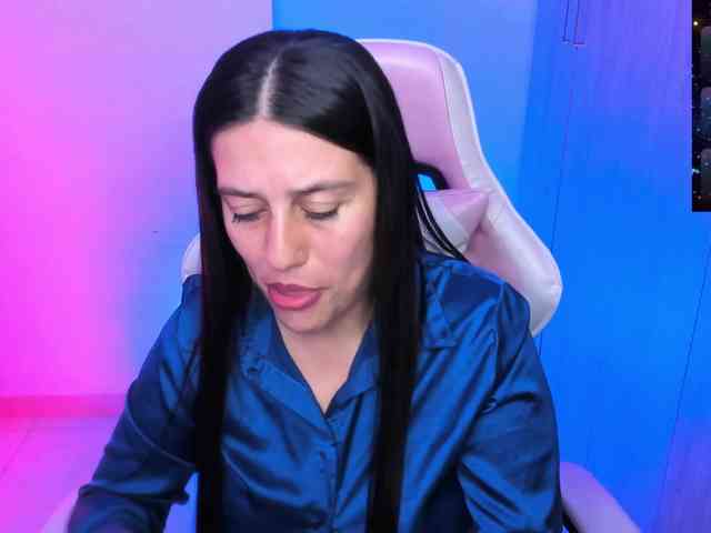 Saskyaajohnson webcam