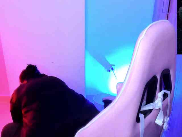 Saskyaajohnson webcam