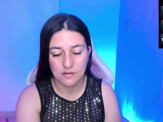 Saskyaajohnson webcam