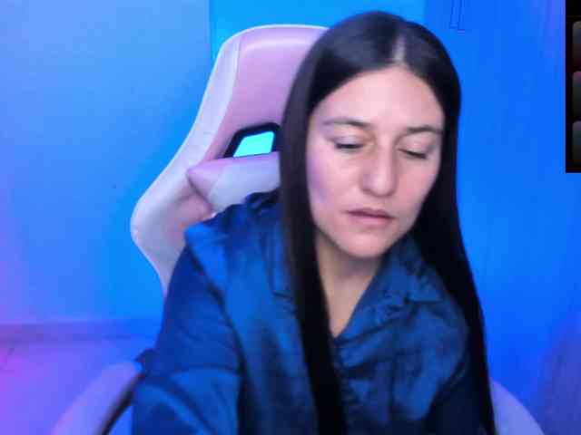 Saskyaajohnson webcam