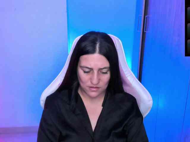 Saskyaajohnson webcam