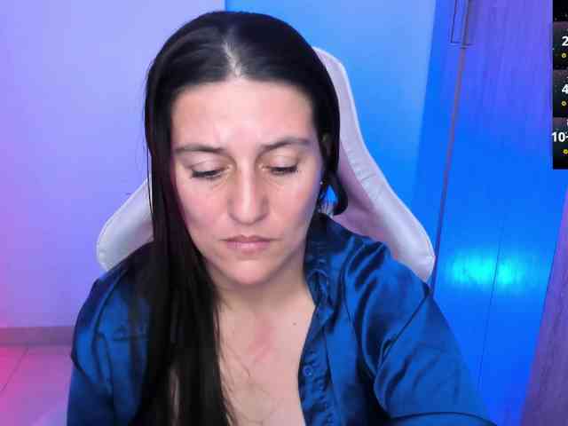 Saskyaajohnson webcam