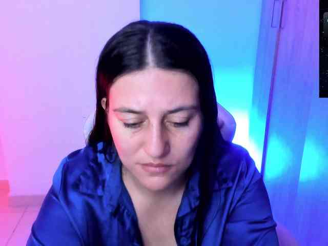 Saskyaajohnson webcam