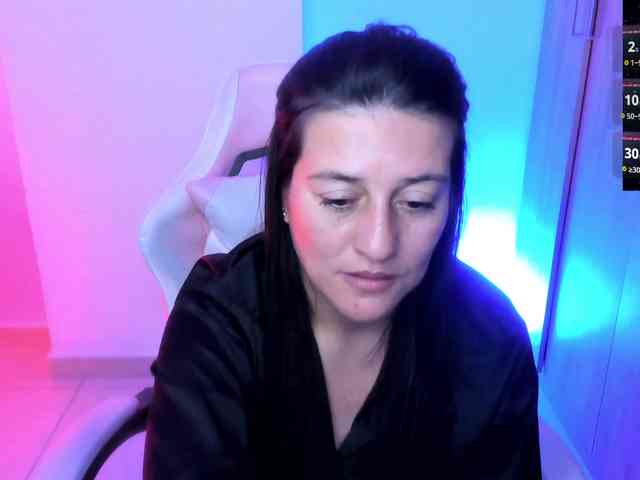 Saskyaajohnson webcam