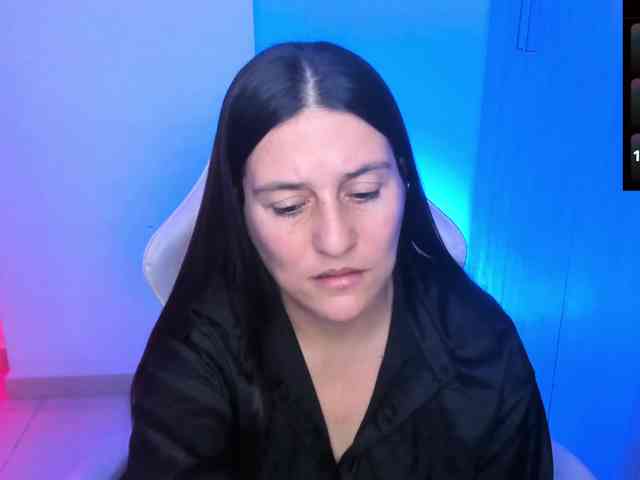 Saskyaajohnson webcam