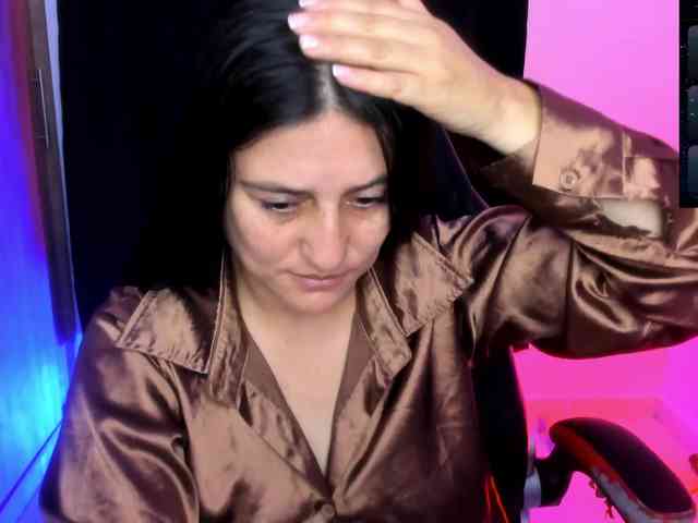 Saskyaajohnson webcam