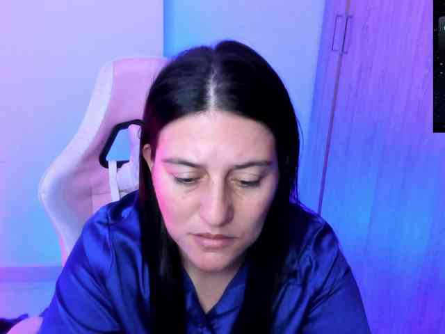 Saskyaajohnson webcam