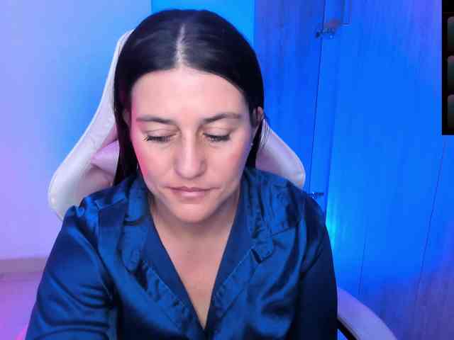 Saskyaajohnson webcam