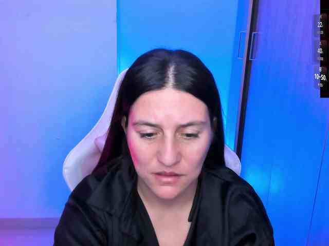 Saskyaajohnson webcam