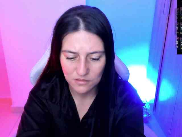 Saskyaajohnson webcam
