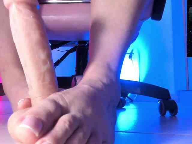 Saskyaajohnson webcam