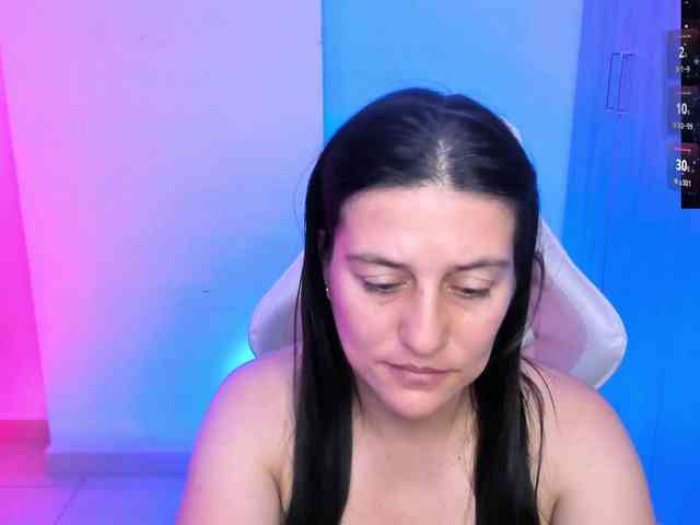 Saskyaajohnson webcam