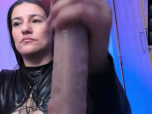 Saskyaajohnson webcam