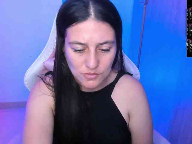 Saskyaajohnson webcam