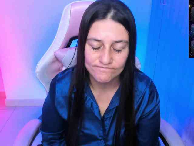 Saskyaajohnson webcam