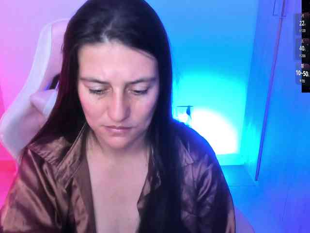 Saskyaajohnson webcam