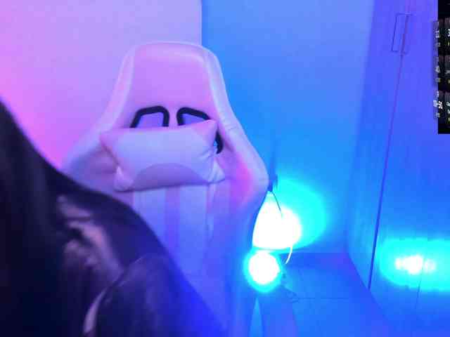 Saskyaajohnson webcam