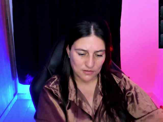 Saskyaajohnson webcam