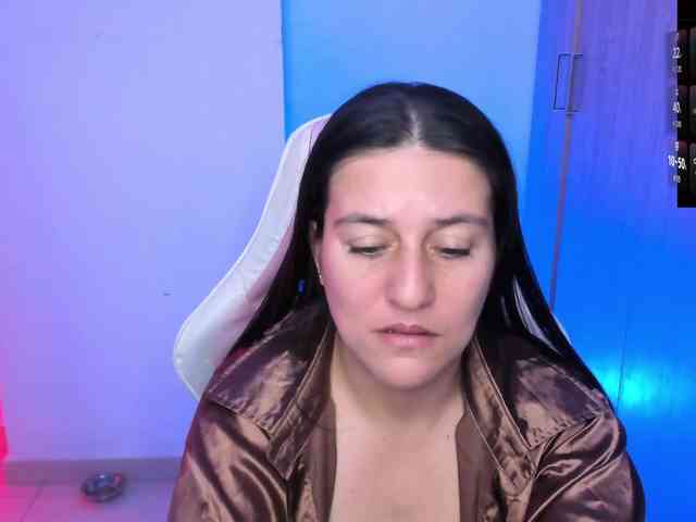 Saskyaajohnson webcam