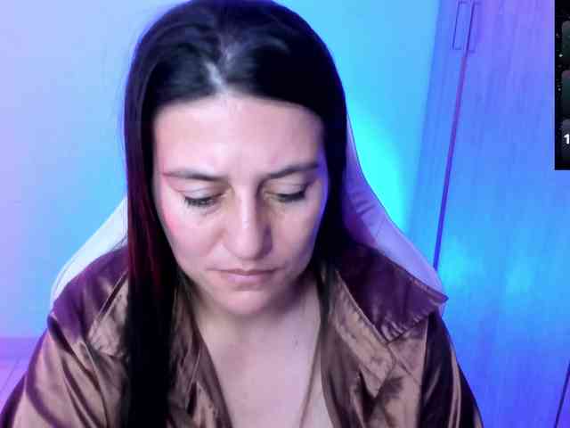 Saskyaajohnson webcam
