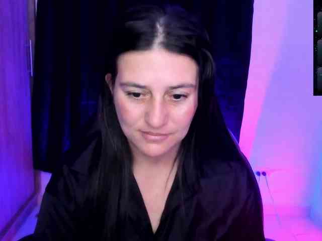 Saskyaajohnson webcam