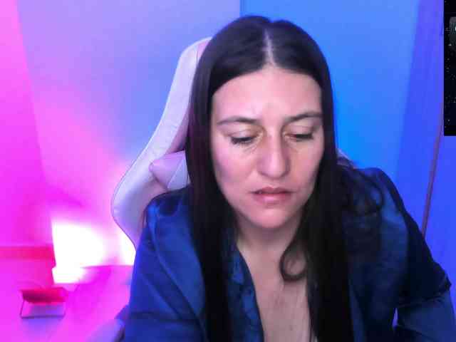 Saskyaajohnson webcam