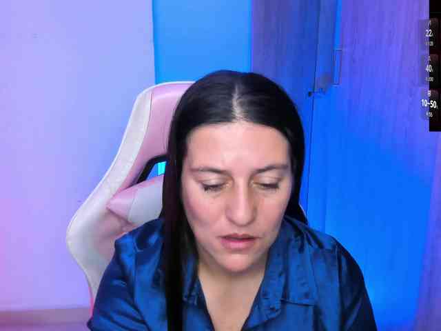 Saskyaajohnson webcam