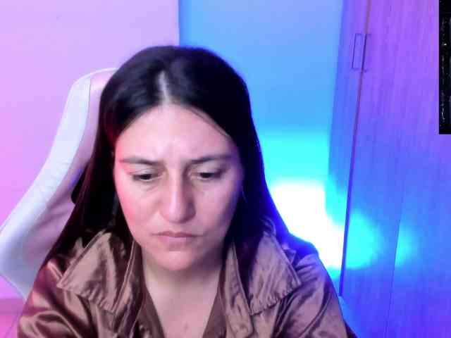 Saskyaajohnson webcam