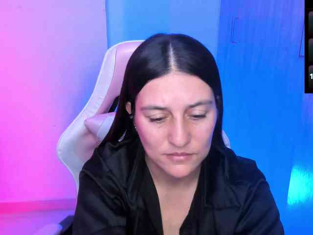 Saskyaajohnson webcam