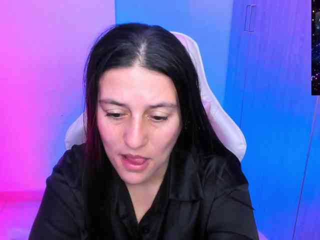 Saskyaajohnson webcam