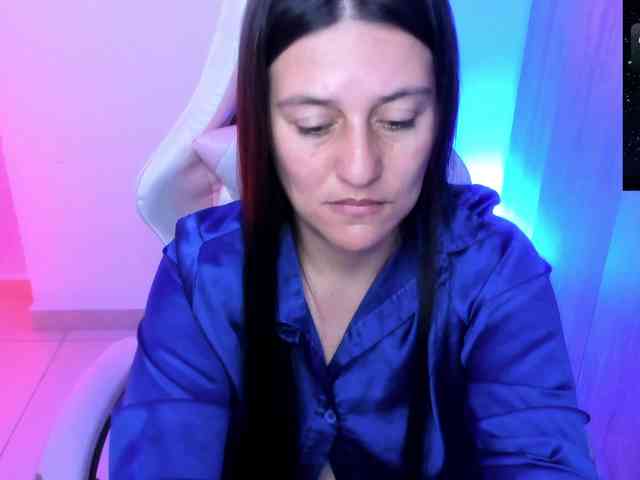 Saskyaajohnson webcam