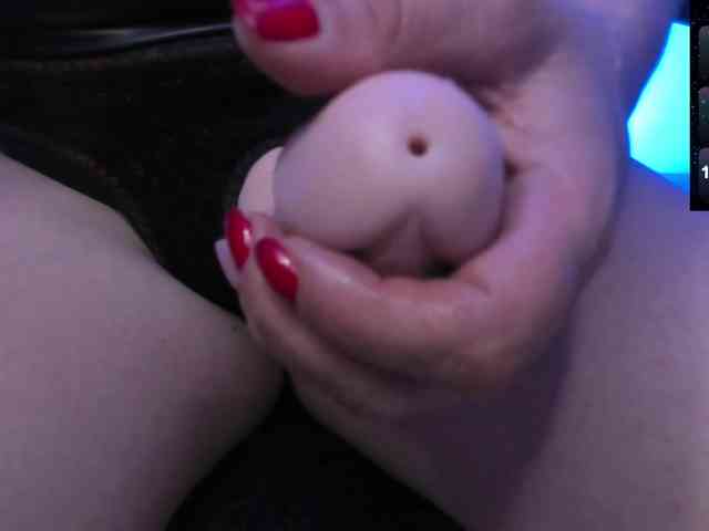 Saskyaajohnson webcam