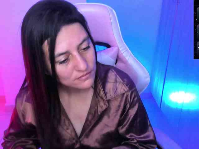 Saskyaajohnson webcam