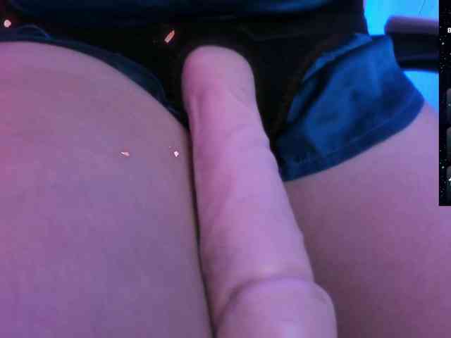 Saskyaajohnson webcam