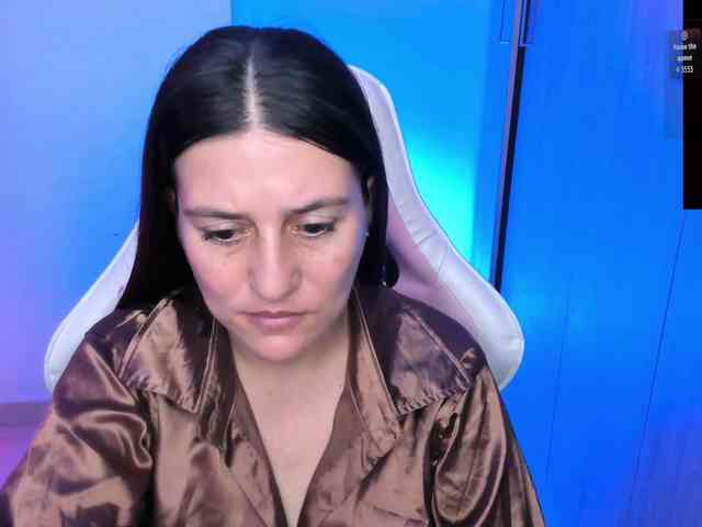 Saskyaajohnson webcam