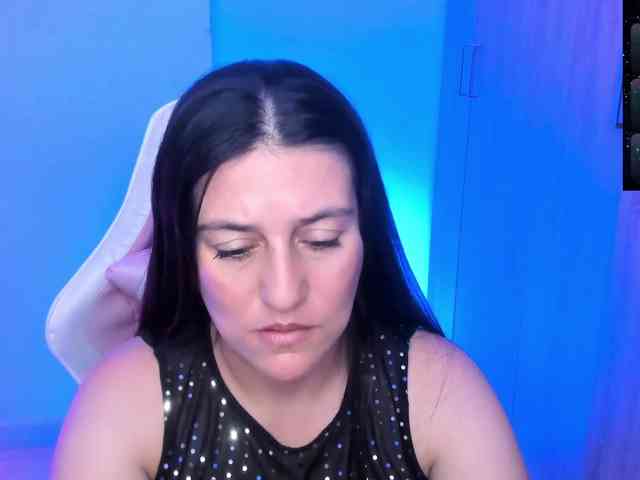 Saskyaajohnson webcam