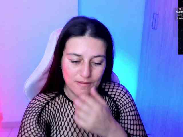 Saskyaajohnson webcam