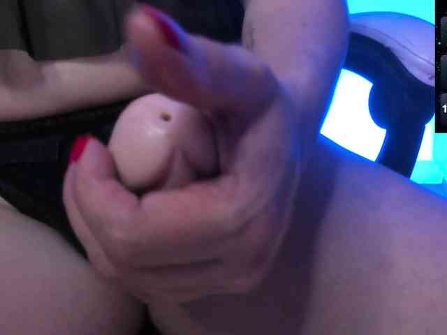 Saskyaajohnson webcam
