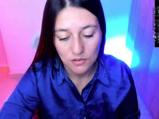 Saskyaajohnson webcam