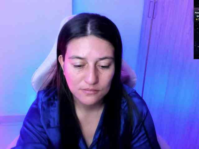 Saskyaajohnson webcam