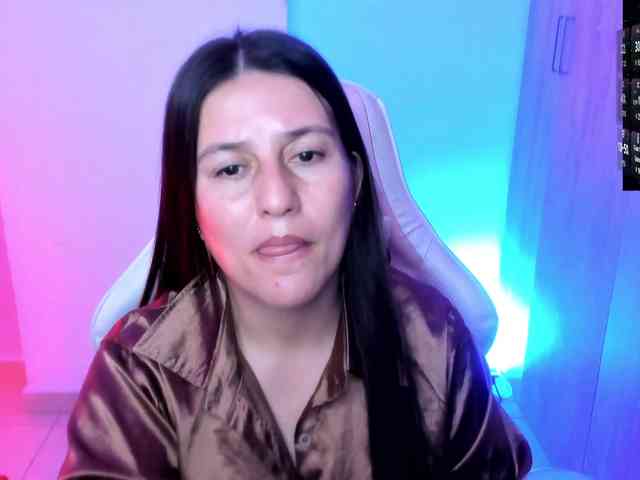 Saskyaajohnson webcam
