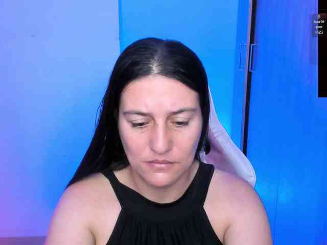 Saskyaajohnson webcam