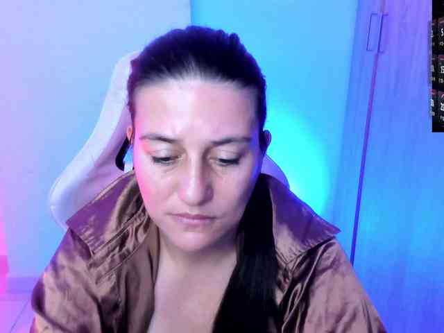 Saskyaajohnson webcam