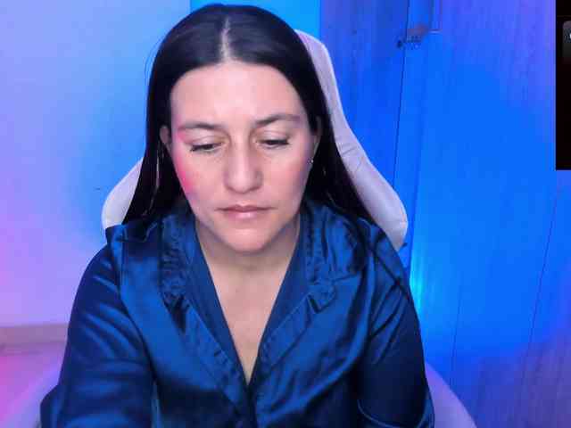 Saskyaajohnson webcam